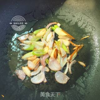 腊味土豆焖饭的做法步骤：8