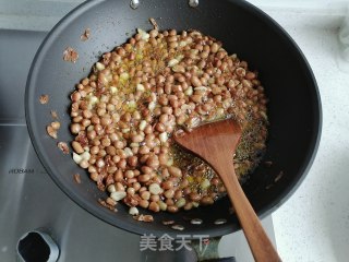 油炸花生的做法步骤：6