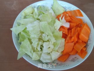 蔬果蜜汁沙拉的做法步骤：1