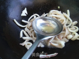 鱿鱼炒黄瓜的做法步骤：5