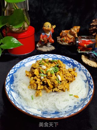 鸡蛋酱拌米粉的做法步骤：11