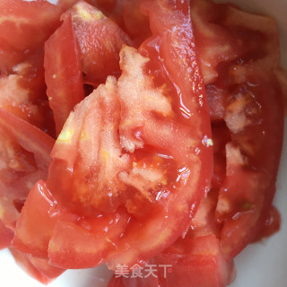 低脂番茄炒丝瓜的做法步骤：2
