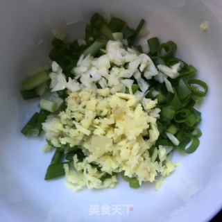 孜然青椒炒肉丝的做法步骤：5