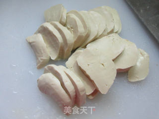洋葱炒小素鸡的做法步骤：2