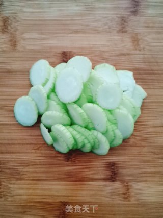 虾皮丝瓜粥的做法步骤：2