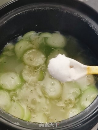 虾皮丝瓜粥的做法步骤：5