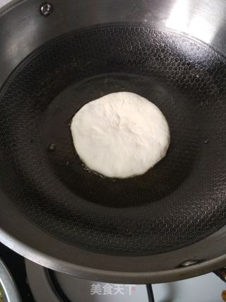 包菜土豆丝粉丝发面烙饼的做法步骤：6
