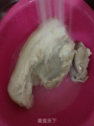 豆腐五花肉馅包子的做法步骤：2