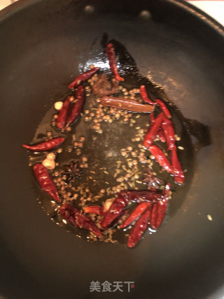 麻辣鸭脖的做法步骤：10