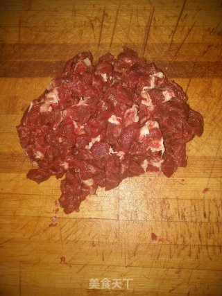 香菇牛肉酱的做法步骤：1