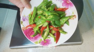 正宗小炒肉的做法步骤：3