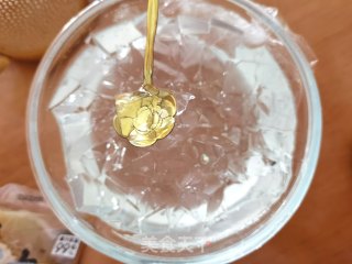 橘汁冰沙水晶粉的做法步骤：6