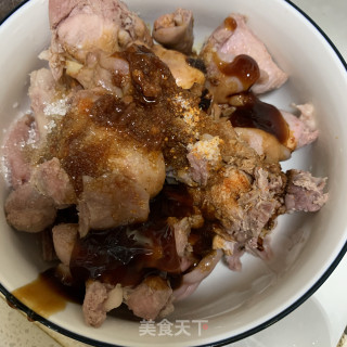 酱香兔肉的做法步骤：2