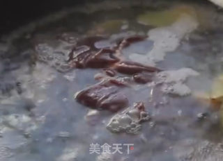 凉拌猪肝的做法步骤：3