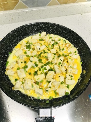蛋抱豆腐的做法步骤：6