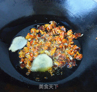 蟹黄鲜虾面的做法步骤：5
