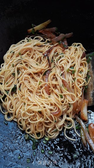 葱油拌面的做法步骤：7