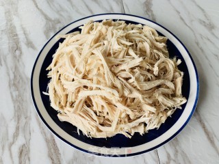 火麻仁鸡丝什锦蔬的做法步骤：2
