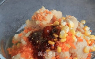 鸡肉丸的做法步骤：2