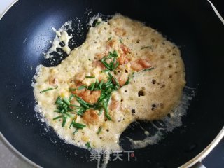 咸蛋黄炒虾仁的做法步骤：6
