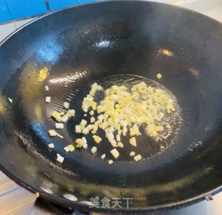 火麻仁肉末香菇小白菜的做法步骤：2