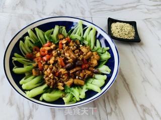 火麻仁肉末香菇小白菜的做法步骤：4