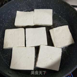 蒜香煎豆腐的做法步骤：5