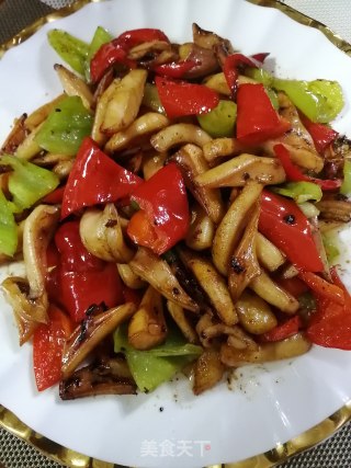 彩椒炒鱿鱼的做法步骤：10