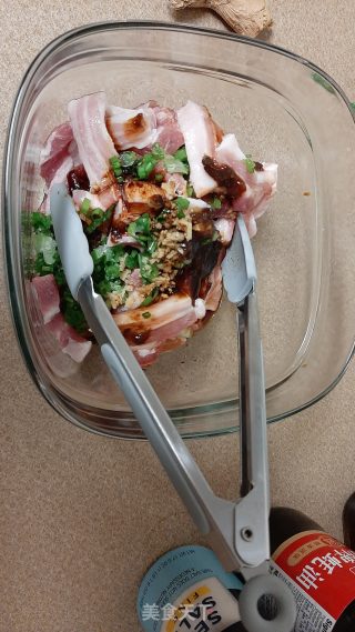 糯米粉蒸肉的做法步骤：6