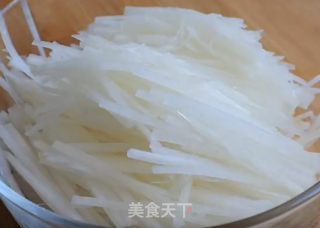 萝卜香菇肉丸的做法步骤：1