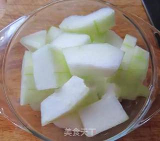 泡椒冬瓜的做法步骤：1