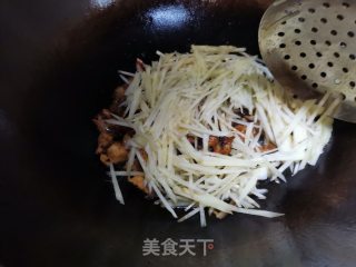子姜烧鸡的做法步骤：8