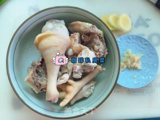 板栗老鸡汤的做法步骤：4