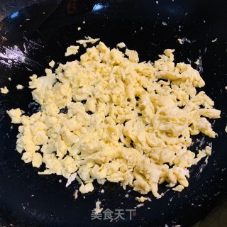 火麻二香鸡蛋馅饼的做法步骤：4