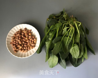 凉拌菠菜的做法步骤：1