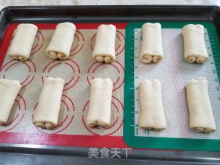 超级柔软的牛奶卷的做法步骤：12