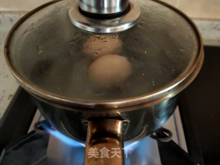 白煮蛋的做法步骤：3