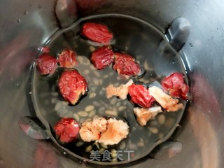 红枣豆浆的做法步骤：2