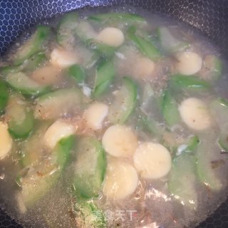 玉脂豆腐虾皮丝瓜汤的做法步骤：6