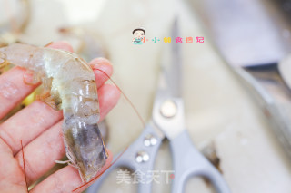 10个月以上辅食茄汁大虾的做法步骤：2