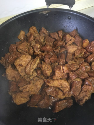 啤酒豆腐果炖牛肉的做法步骤：12