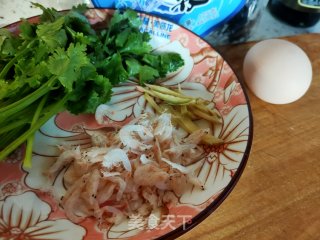 紫菜蛋花汤的做法步骤：1