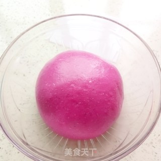 火龙果蝴蝶结面包的做法步骤：10