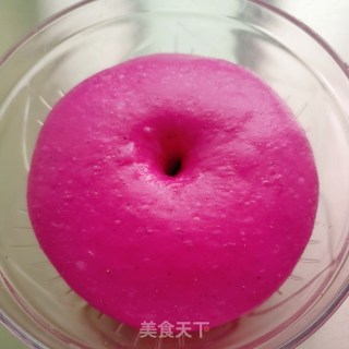 火龙果蝴蝶结面包的做法步骤：11