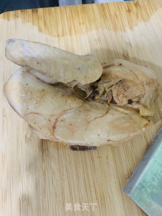 电饭煲蒸鸡的做法步骤：4