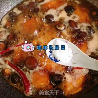 香菇焖鸡翅的做法步骤：8