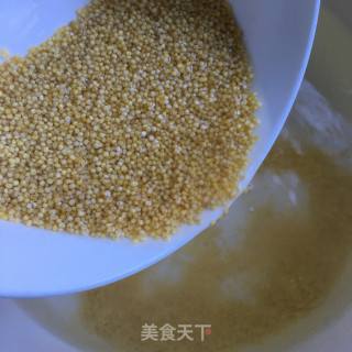 小米粥的做法步骤：3