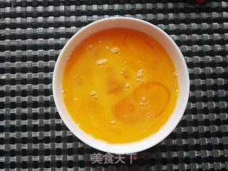 葫芦炒鸡蛋的做法步骤：2