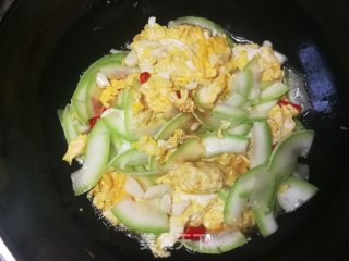 葫芦炒鸡蛋的做法步骤：9