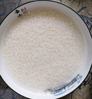 红枣枸杞酒酿丸子的做法步骤：1
